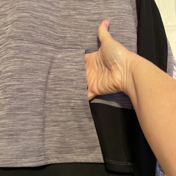 Nike‎ top - Picture 3 of 6